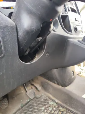 Foto de COLUMNA DIRECCION MERCEDES-BENZ VITO FURGÓN (447) 1.6 CDI CAT (114 CV / 84 KW)