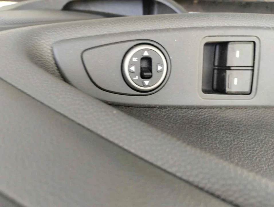 Foto de MANDO RETROVISOR HYUNDAI I20 (GB) 1.2 16V CAT (84 CV / 62 KW)