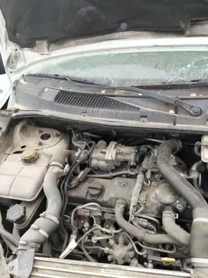 Foto de BRAZO LIMPIA DELANTERO DERECHO FORD TRANSIT CONNECT (TC7) 1.8 TDCi CAT (110 CV / 81 KW) referencia 4448000