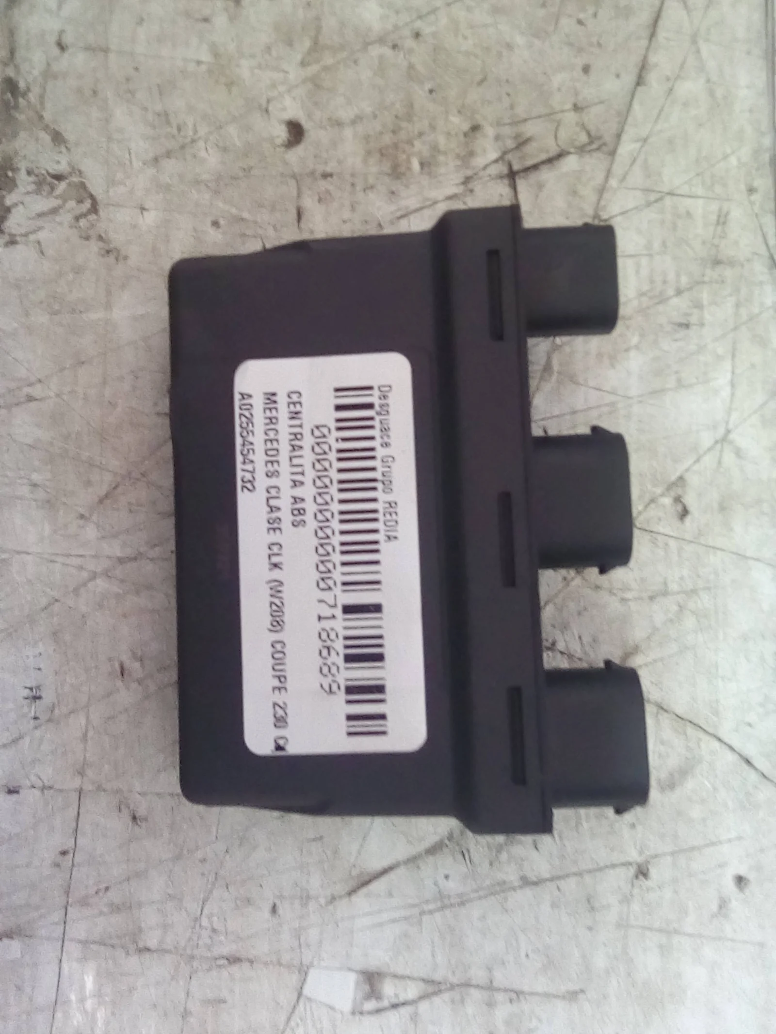 Foto de CENTRALITA ABS MERCEDES-BENZ CLK (BM 208) COUPE referencia A0255454732