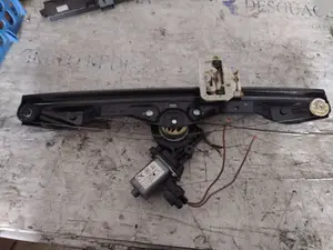 Foto de ELEVALUNAS TRASERO IZQUIERDO FIAT III PANDA (319) 1.2 CAT (69 CV / 51 KW) referencia 0051983619