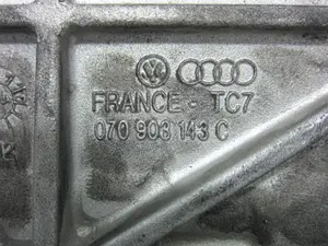 Foto de SOPORTE ALTERNADOR VOLKSWAGEN TOUAREG (7LA) referencia 070903143C foto 4