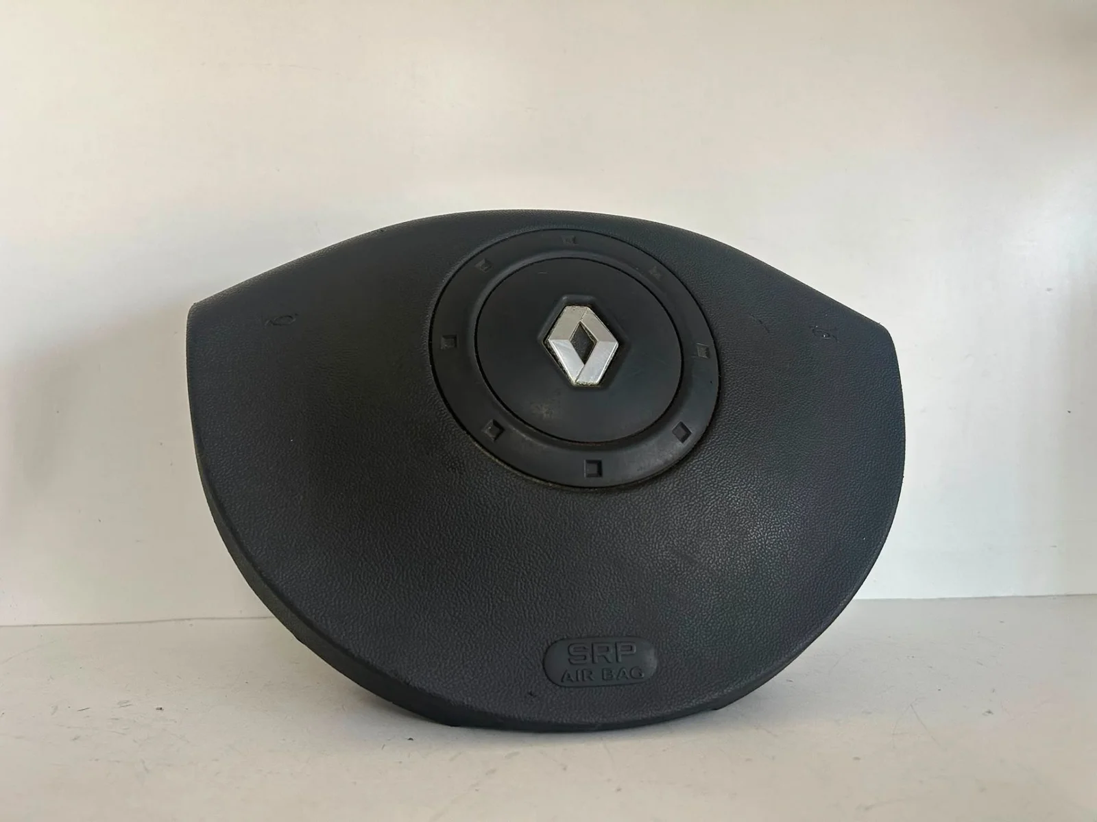 Foto de AIRBAG DELANTERO IZQUIERDO RENAULT MEGANE II BERLINA 5P 1.5 dCi Diesel (101 CV / 74 KW) referencia 8384663
