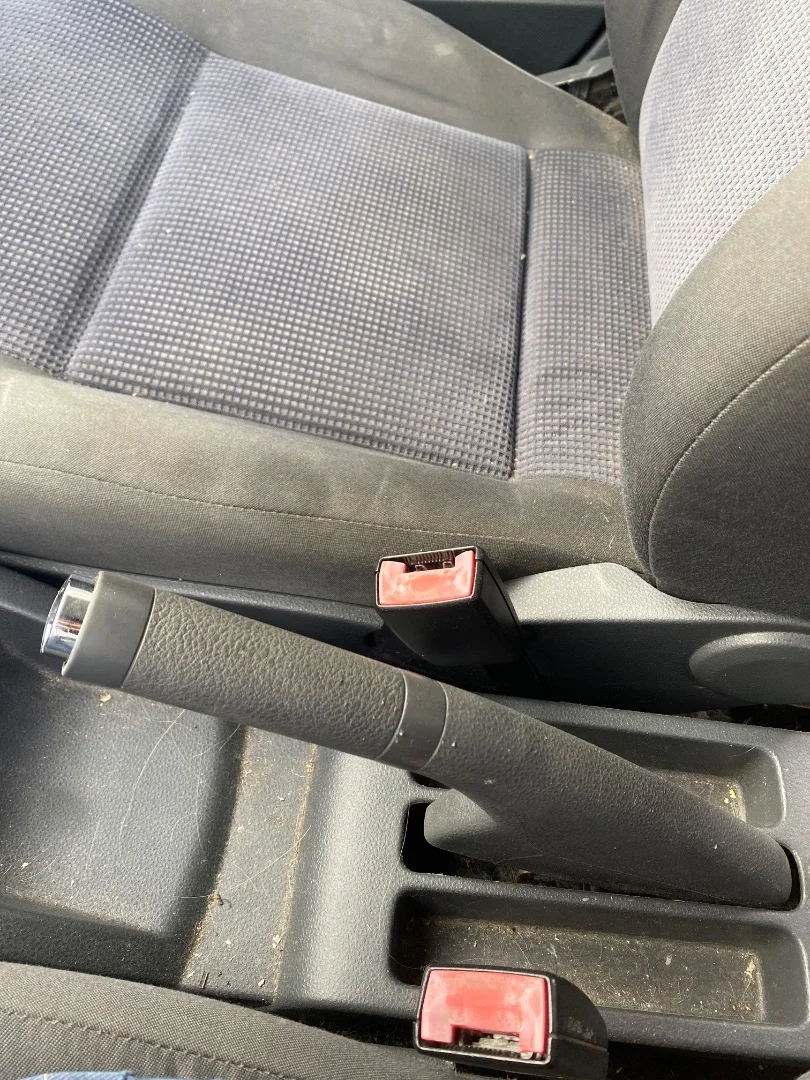 Foto de PALANCA FRENO VOLKSWAGEN POLO IV (9N3) 1.4 FSI (86 CV / 63 KW)