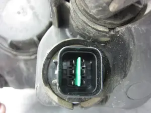 Foto de FARO DERECHO KIA CARENS (UN) 2.0 CRDi (140 CV / 103 KW) referencia A044936 foto 2
