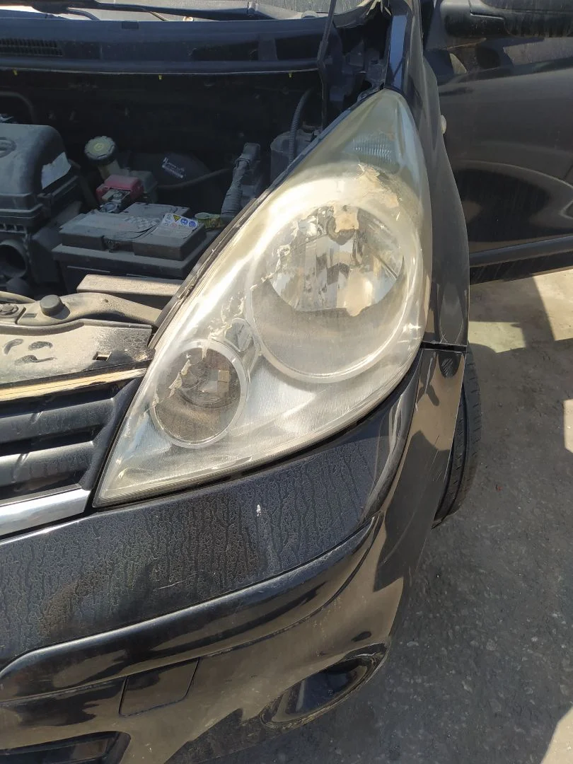 Foto de FARO IZQUIERDO NISSAN NOTE (E11E) 1.4 CAT (88 CV / 65 KW)