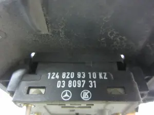 Foto de MANDO ELEVALUNAS TRASERO IZQUIERDO MERCEDES-BENZ CLASE 124 (BM 124) BERLINA 3.0 CAT (180 CV / 132 KW) referencia 1248209310KZ foto 2