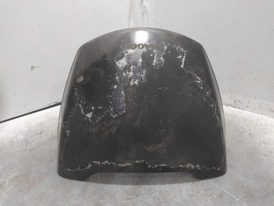 Foto de TAPA MALETERO PIAGGIO (VESPA) X 8 198 cm3 - 13.8 kW (0 CV / 0 KW)