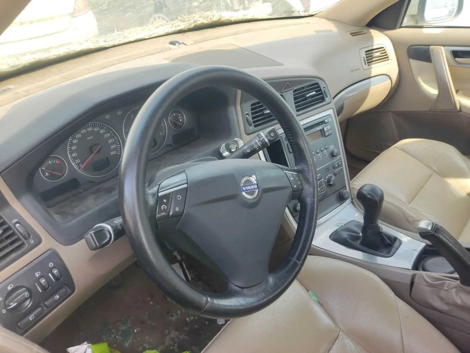 Foto de VOLANTE VOLVO S60 BERLINA 2.4 Diesel CAT (163 CV / 120 KW) referencia 30769043