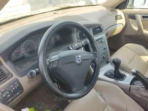Foto de VOLANTE VOLVO S60 BERLINA 2.4 Diesel CAT (163 CV / 120 KW) referencia 30769043