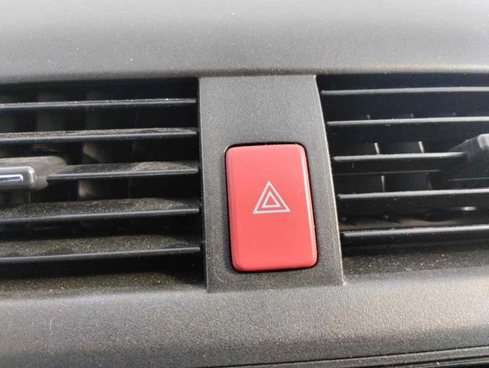 Foto de WARNING HONDA ACCORD BERLINA (CL/CN) 2.0 VTEC CAT (155 CV / 114 KW)