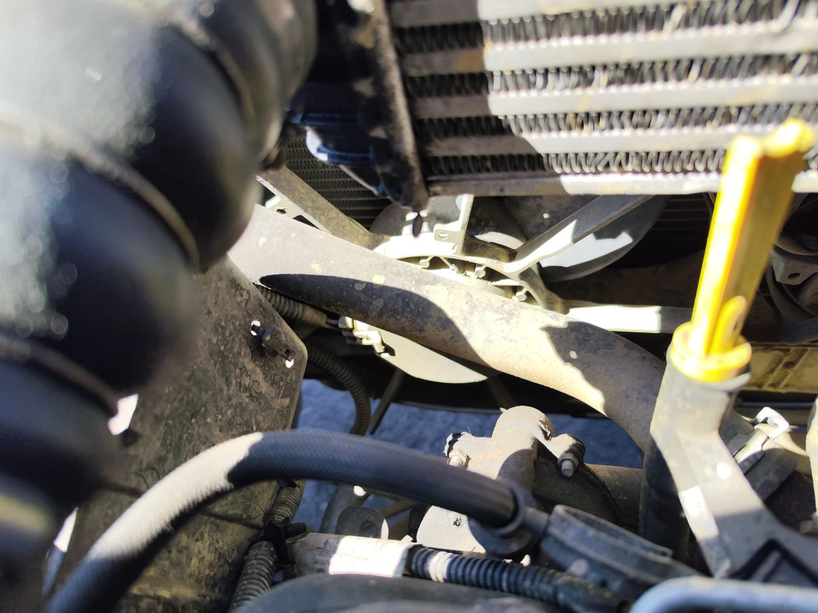 Foto de ELECTROVENTILADOR FORD TRANSIT CONNECT (TC7) 1.8 TDCi CAT (90 CV / 66 KW)