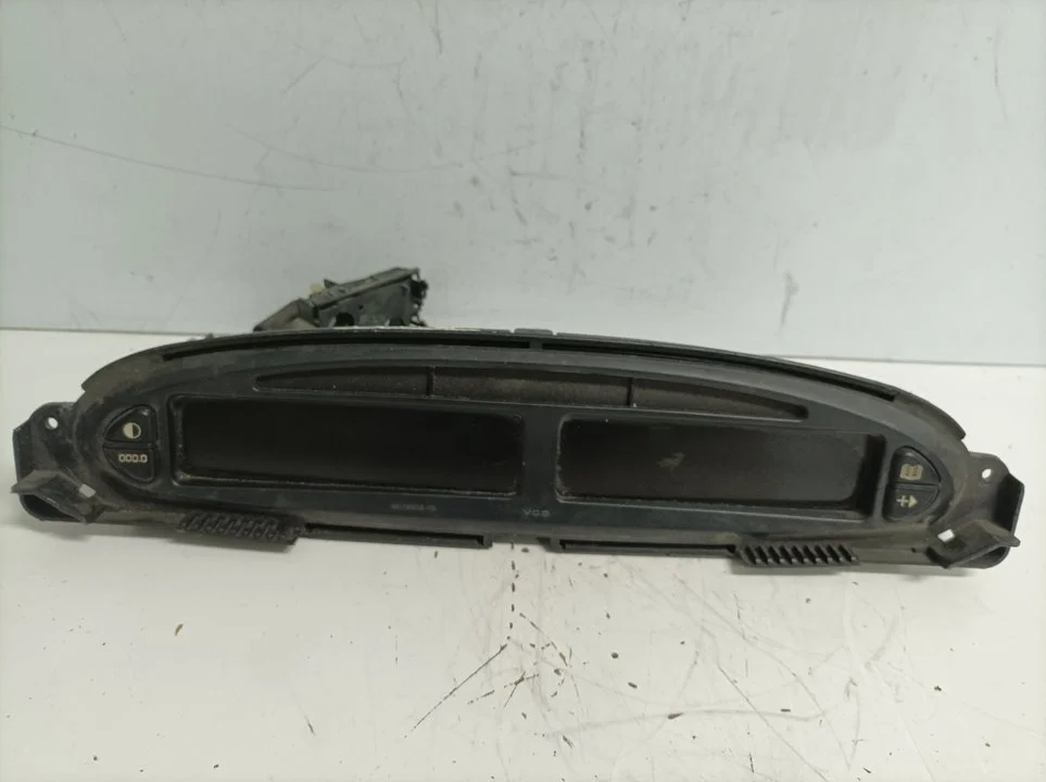 Foto de CUADRO INSTRUMENTOS CITROEN XSARA PICASSO referencia PSA965166380