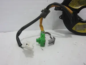 Foto de ANILLO AIRBAG KIA CARENS (RS) 2.0 Turbodiesel CAT (113 CV / 83 KW) referencia 93490A4110 foto 2