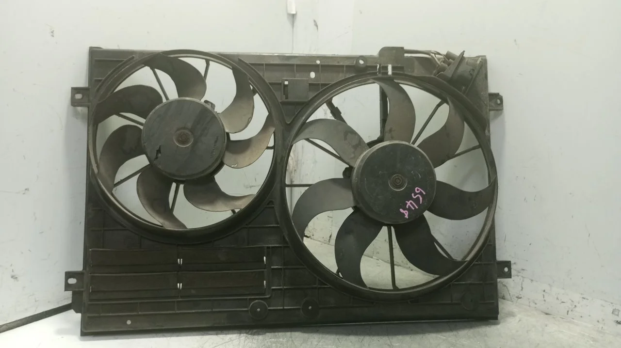 Foto de ELECTROVENTILADOR AUDI A3 SPORTBACK (8PA) 2.0 TDI (140 CV / 103 KW) referencia 1K0121223