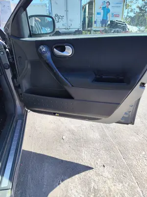 Foto de GUARNECIDO PUERTA DELANTERA DERECHA RENAULT MEGANE II BERLINA 5P 1.5 dCi Diesel (101 CV / 74 KW) referencia 8200368844