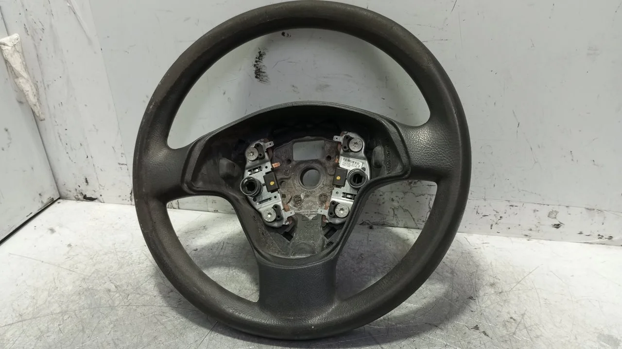 Foto de VOLANTE SEAT IBIZA (6L1) 1.9 TDI (101 CV / 74 KW) referencia 6L0419091M