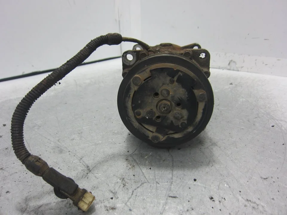 Foto de COMPRESOR AIRE ACONDICIONADO CITROEN XSARA COUPE referencia 2463504860