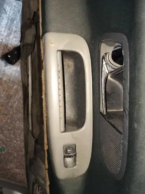 Foto de MANDO ELEVALUNAS TRASERO IZQUIERDO SEAT ALHAMBRA (7V9)