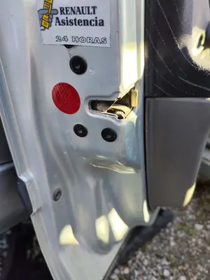 Foto de CERRADURA PUERTA DELANTERA IZQUIERDA RENAULT LAGUNA II (BG0) 1.8 CAT (120 CV / 88 KW)