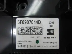 Foto de MANDO CALEFACCION / AIRE ACONDICIONADO SEAT LEON (5F1) 1.6 TDI (105 CV / 77 KW) referencia 5FO907044D foto 2