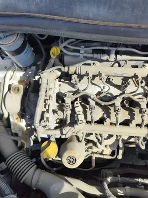 Foto de MOTOR COMPLETO OPEL CORSA D 1.3 16V CDTI (75 CV / 55 KW) referencia Z13DTJ foto 2