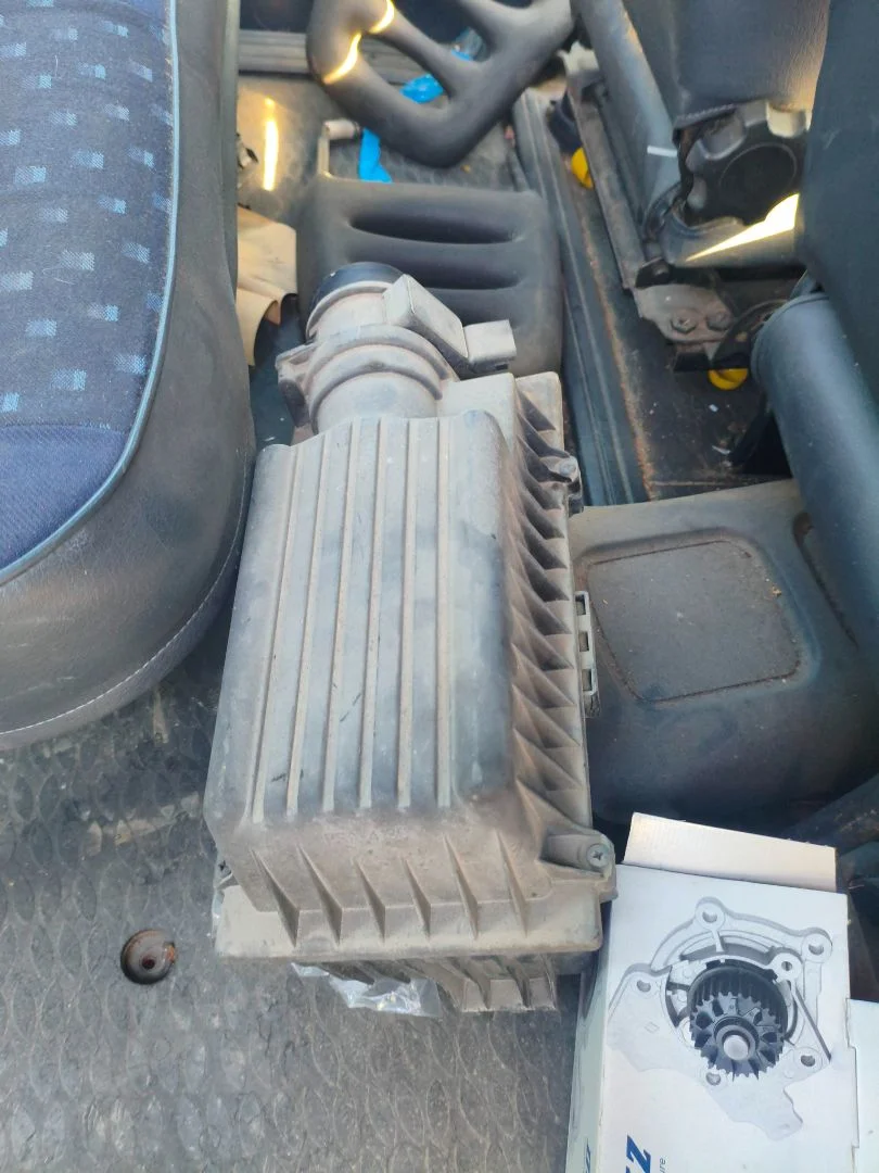 Foto de CAJA FILTRO AIRE FIAT I SCUDO (222) 2.0 JTD CAT (94 CV / 69 KW) referencia 1477817080