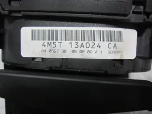 Foto de MANDO LUCES FORD FOCUS C-MAX (CAP)(2003) 1.8 TDCi Turbodiesel CAT (116 CV / 85 KW) referencia 4M5T13A024CA foto 5