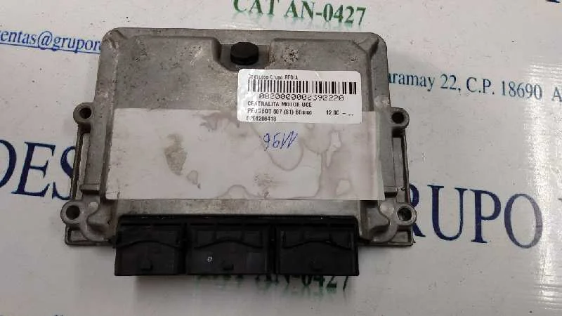 Foto de CENTRALITA MOTOR UCE PEUGEOT 607 (S1)(12.2000) 3.0 V6 24V (207 CV / 152 KW) referencia 0261206418