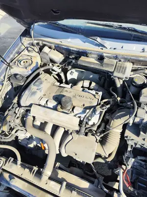 Foto de MOTOR COMPLETO VOLVO S40 BERLINA 1.6 CAT (109 CV / 80 KW) referencia B4164S2 foto 3