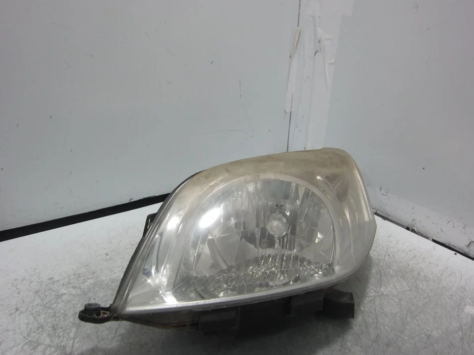 Foto de FARO IZQUIERDO CITROEN NEMO 1.4 (73 CV / 54 KW) referencia 45570748