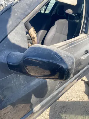 Foto de RETROVISOR IZQUIERDO RENAULT CLIO III 1.2 16V (75 CV / 55 KW) referencia 7701062099 foto 2