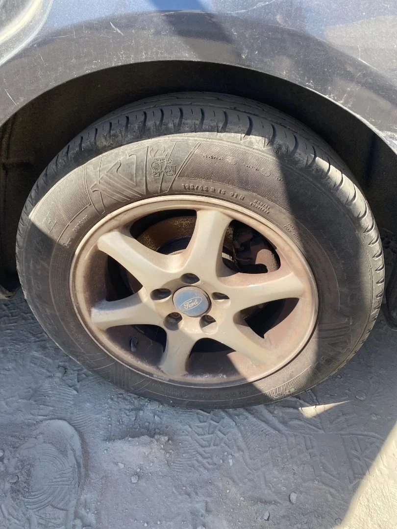 Foto de LLANTA FORD FOCUS SPORTBREAK (CB4)