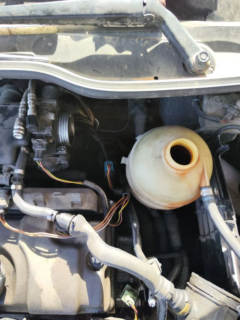 Foto de VALVULA AIRE ADICIONAL PEUGEOT 206 1.4 (75 CV / 55 KW)