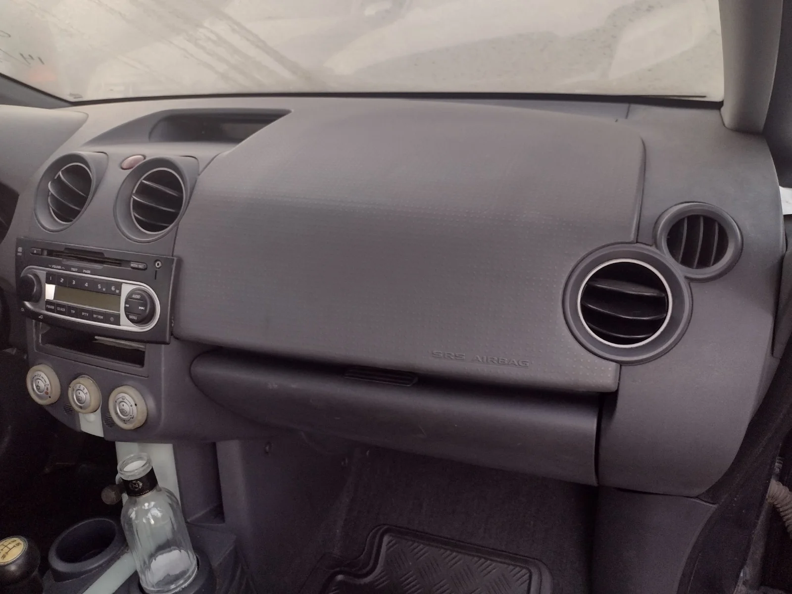 Foto de AIRBAG DELANTERO DERECHO MITSUBISHI COLT CZ3 BERL. 5 (Z30A) 1.5 DI-D CAT (95 CV / 70 KW) referencia MR951769