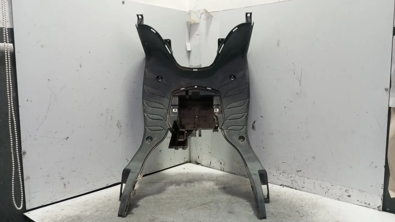 Foto de NO IDENTIFICADO HONDA SH 150 150 cm3 - 11 kW (15 CV / 11 KW) referencia 64310-KTF-6400
