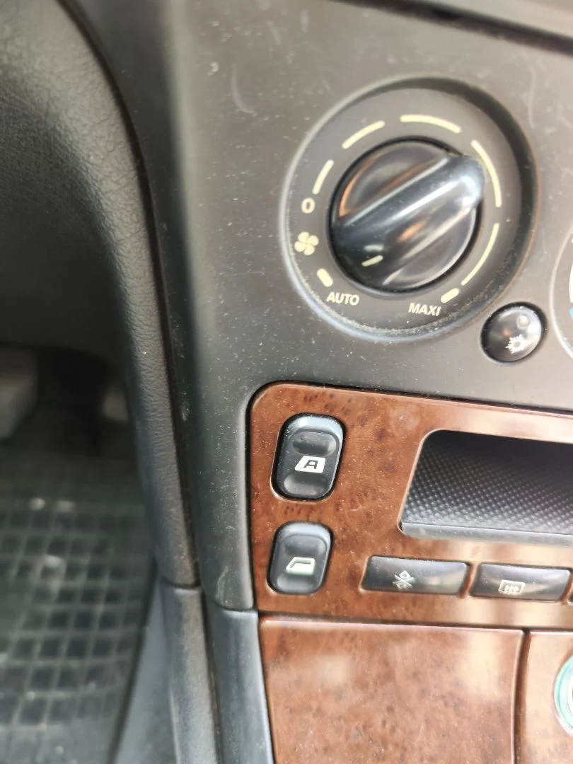 Foto de MANDO ELEVALUNAS DELANTERO IZQUIERDO CITROEN XSARA BERLINA 2.0 HDi CAT (RHY / DW10TD) (90 CV / 66 KW)