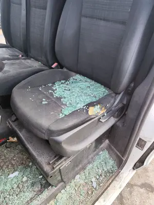Foto de ASIENTO DELANTERO IZQUIERDO MERCEDES-BENZ VITO FURGÓN (447) 1.6 CDI CAT (114 CV / 84 KW)
