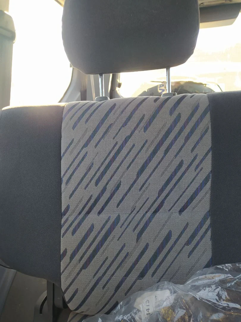 Foto de ASIENTO TRASERO MEDIO TOYOTA LAND CRUISER (J9) 3.0 Turbodiesel (125 CV / 92 KW)