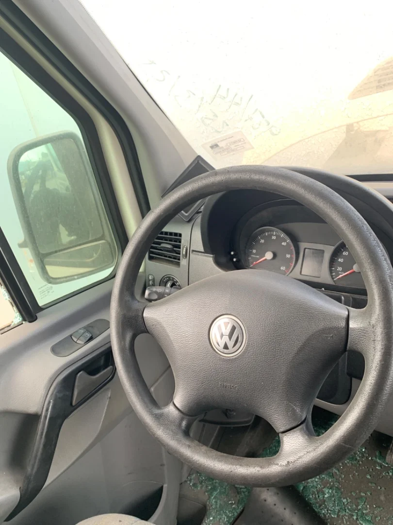 Foto de VOLANTE VOLKSWAGEN CRAFTER FURGÓN (2E) 2.5 TDI DPF (109 CV / 80 KW) referencia 2E0419651B