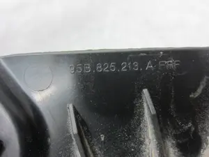 Foto de MOLDURA PORSCHE MACAN (95BA) referencia 95B825281A foto 2