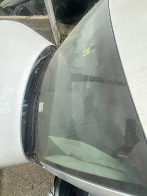 Foto de PARABRISAS VOLKSWAGEN T5 TRANSPORTER BUS (7H) 2.5 TDI (131 CV / 96 KW)