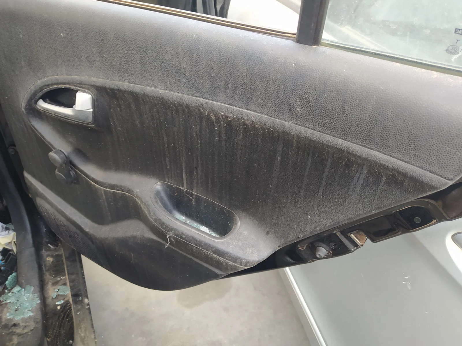 Foto de ELEVALUNAS TRASERO DERECHO KIA PICANTO (TA) 1.0 CAT (65 CV / 48 KW) referencia 834021Y000