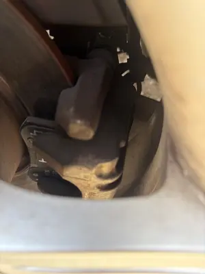Foto de PINZA DE FRENO TRASERA IZQUIERDA SEAT LEON (1P1)