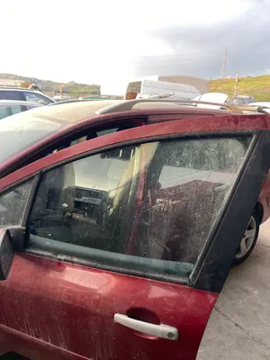 Foto de LUNA DELANTERA IZQUIERDA PEUGEOT 307 BREAK / SW (S1)(04.2002) 2.0 16V HDi FAP CAT (RHR / DW10BTED4) (136 CV / 100 KW) referencia 9201G0