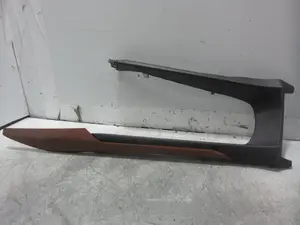 Foto de NO IDENTIFICADO TOYOTA AVENSIS CROSS SPORT (T27) 1.8 16V CAT (147 CV / 108 KW) referencia 5891305030 foto 3