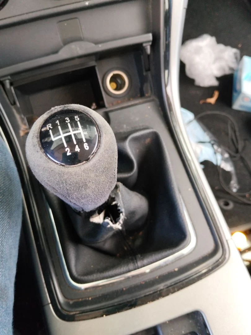 Foto de PALANCA CAMBIO MAZDA 6 BERLINA (GH) 2.2 Turbodiesel CAT (163 CV / 120 KW)