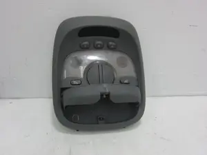 Foto de LUZ INTERIOR KIA CARENS (RS) 2.0 Turbodiesel CAT (113 CV / 83 KW) referencia 0K2FA51410 foto 3