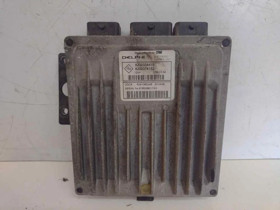 Foto de CENTRALITA MOTOR UCE CITROEN XSARA PICASSO 1.6 16V HDi (90 CV / 66 KW) referencia 8200334419