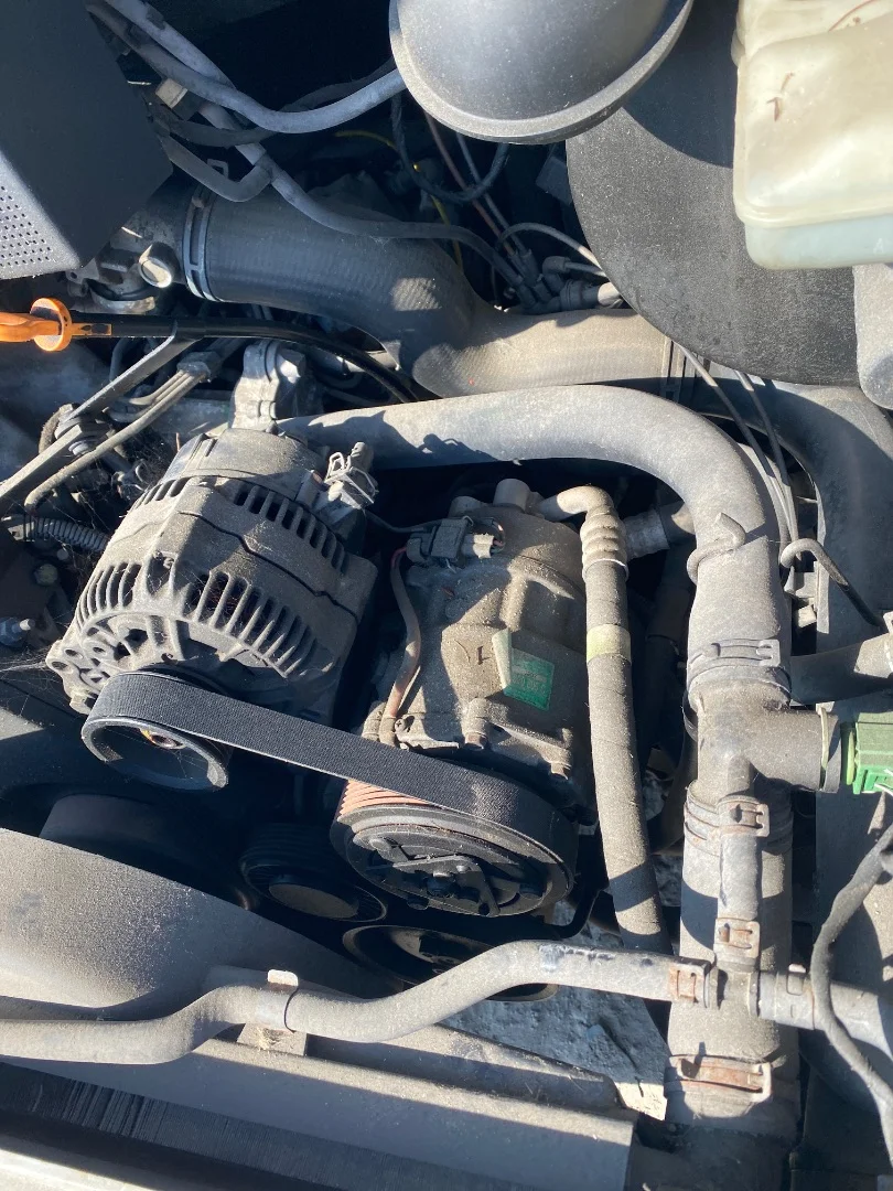 Foto de COMPRESOR AIRE ACONDICIONADO VOLKSWAGEN LT FURGÓN/COMBI 2.5 TDI (109 CV / 80 KW) referencia 0039002945